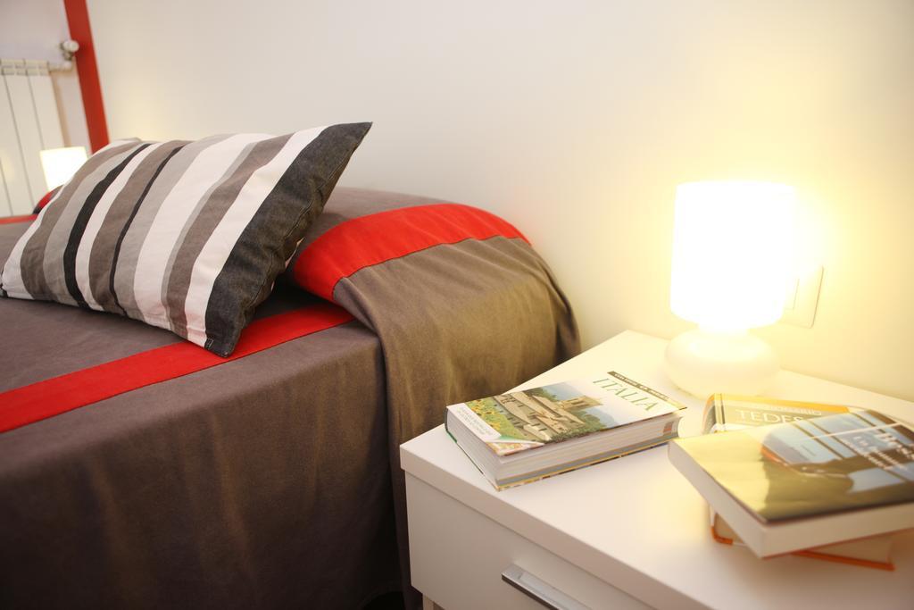 B&B Youbed Superior Rome Bagian luar foto